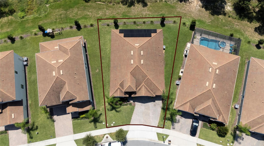DAVENPORT, Florida 33896, 4 Bedrooms Bedrooms, ,3 BathroomsBathrooms,Residential,For Sale,FALLEN OAK,0,MFRS5133990