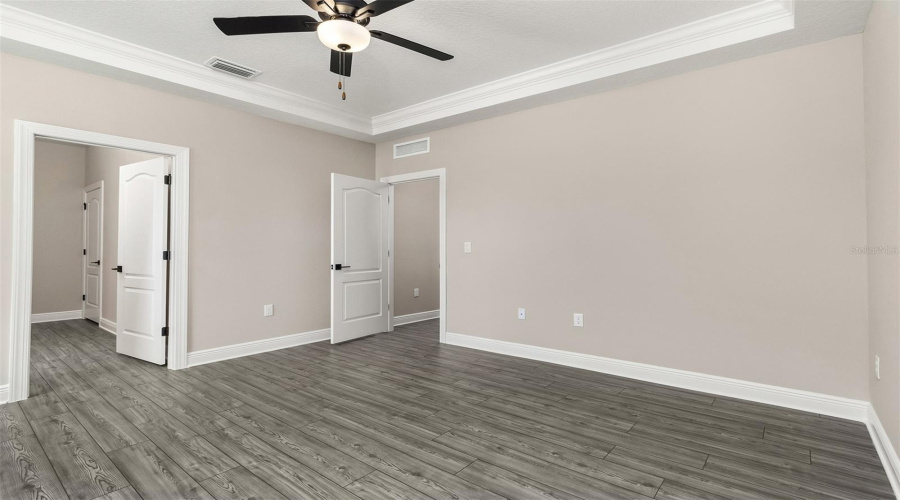 KISSIMMEE, Florida 34747, 6 Bedrooms Bedrooms, ,4 BathroomsBathrooms,Residential,For Sale,SOMERSWORTH,0,MFRTB8420425