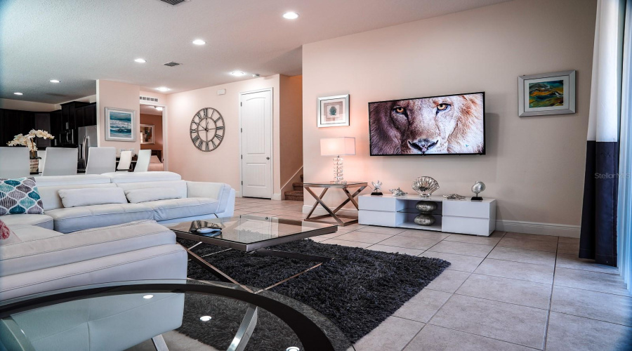 KISSIMMEE, Florida 34747, 8 Bedrooms Bedrooms, ,7 BathroomsBathrooms,Residential,For Sale,PENDANT,0,MFRO6340878