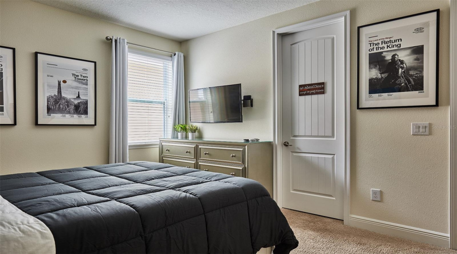 KISSIMMEE, Florida 34747, 8 Bedrooms Bedrooms, ,7 BathroomsBathrooms,Residential,For Sale,PENDANT,0,MFRO6340878