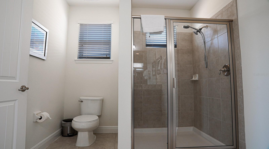 KISSIMMEE, Florida 34747, 8 Bedrooms Bedrooms, ,7 BathroomsBathrooms,Residential,For Sale,PENDANT,0,MFRO6340878