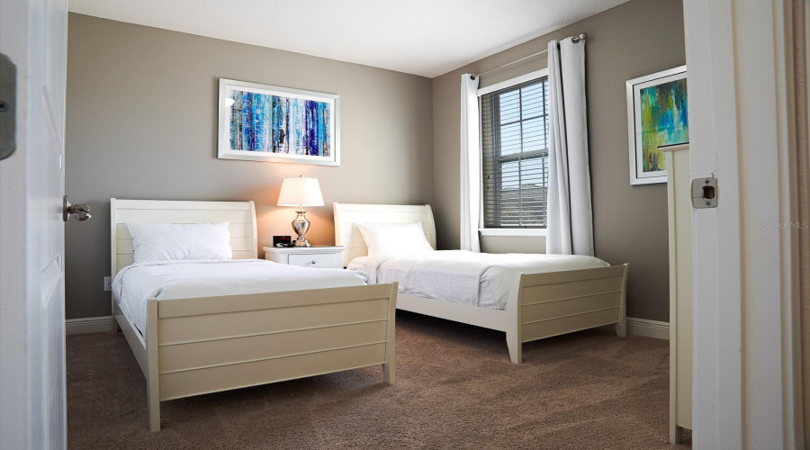KISSIMMEE, Florida 34747, 8 Bedrooms Bedrooms, ,7 BathroomsBathrooms,Residential,For Sale,PENDANT,0,MFRO6340878