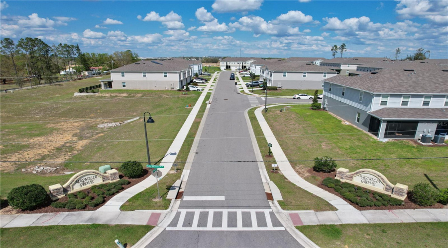 DAVENPORT, Florida 33837, 3 Bedrooms Bedrooms, ,2 BathroomsBathrooms,Residential,For Sale,SEDGEWICK,0,MFRO6285692