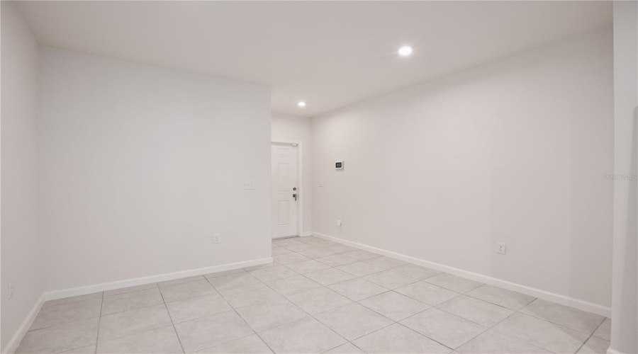DAVENPORT, Florida 33837, 3 Bedrooms Bedrooms, ,2 BathroomsBathrooms,Residential,For Sale,SEDGEWICK,0,MFRO6285692