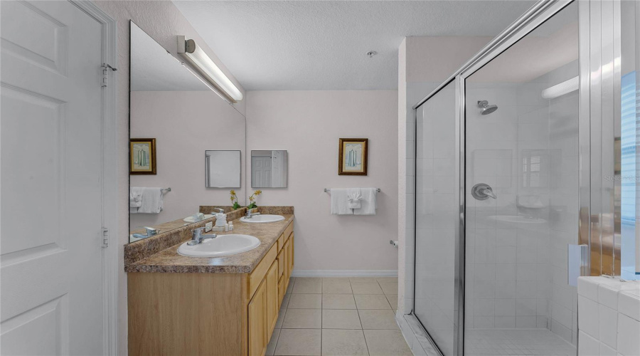 KISSIMMEE, Florida 34747, 2 Bedrooms Bedrooms, ,2 BathroomsBathrooms,Residential,For Sale,TREASURE TROVE,0,MFRS5115202