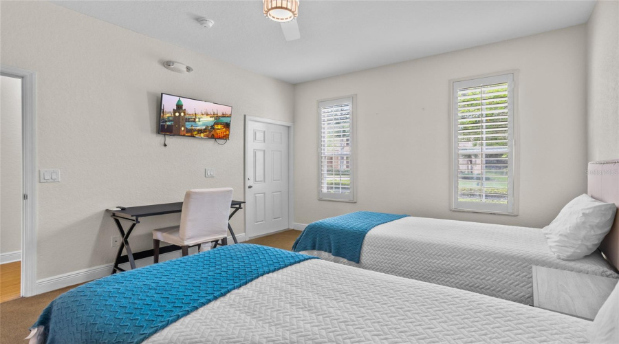 DAVENPORT, Florida 33897, 4 Bedrooms Bedrooms, ,3 BathroomsBathrooms,Residential,For Sale,CALABRIA,0,MFRO6340278