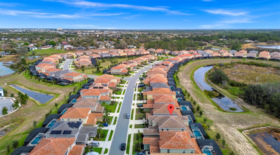 DAVENPORT, Florida 33837, 7 Bedrooms Bedrooms, ,5 BathroomsBathrooms,Residential,For Sale,OAKMOSS,0,MFRO6283987