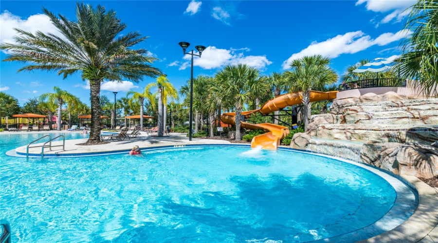 DAVENPORT, Florida 33837, 7 Bedrooms Bedrooms, ,5 BathroomsBathrooms,Residential,For Sale,OAKMOSS,0,MFRO6283987