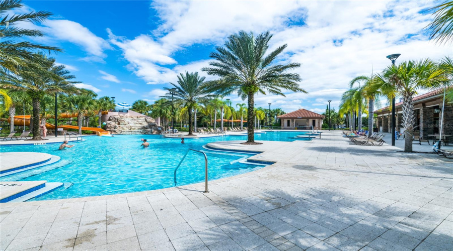 DAVENPORT, Florida 33837, 7 Bedrooms Bedrooms, ,5 BathroomsBathrooms,Residential,For Sale,OAKMOSS,0,MFRO6283987