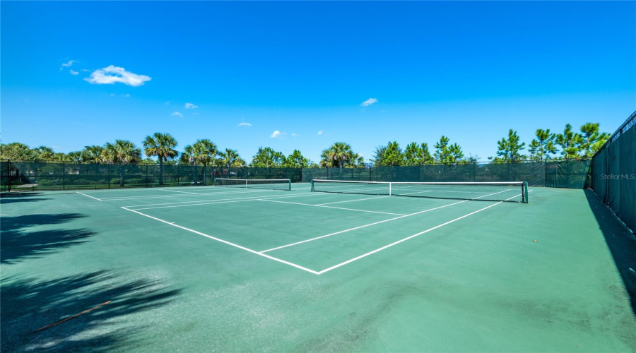 DAVENPORT, Florida 33837, 7 Bedrooms Bedrooms, ,5 BathroomsBathrooms,Residential,For Sale,OAKMOSS,0,MFRO6283987