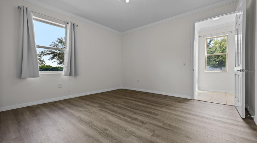 Guest bedroom located downstairs
