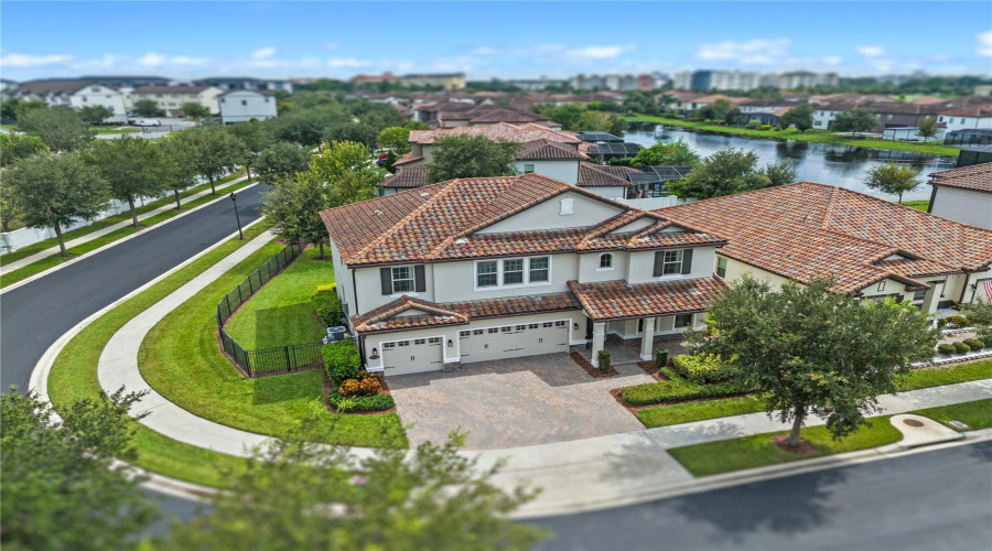 ORLANDO, Florida 32836, 5 Bedrooms Bedrooms, ,4 BathroomsBathrooms,Residential,For Sale,CITRON OAKS,0,MFRO6340590