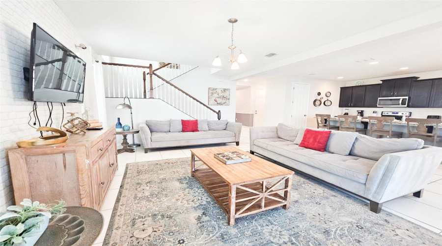 KISSIMMEE, Florida 34747, 6 Bedrooms Bedrooms, ,4 BathroomsBathrooms,Residential,For Sale,SAWYER PALM,0,MFRO6340316