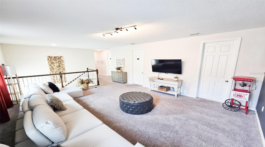 KISSIMMEE, Florida 34747, 6 Bedrooms Bedrooms, ,4 BathroomsBathrooms,Residential,For Sale,SAWYER PALM,0,MFRO6340316