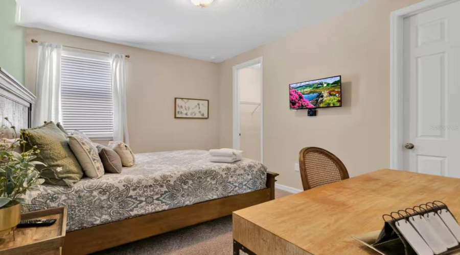 KISSIMMEE, Florida 34747, 6 Bedrooms Bedrooms, ,4 BathroomsBathrooms,Residential,For Sale,SAWYER PALM,0,MFRO6340316