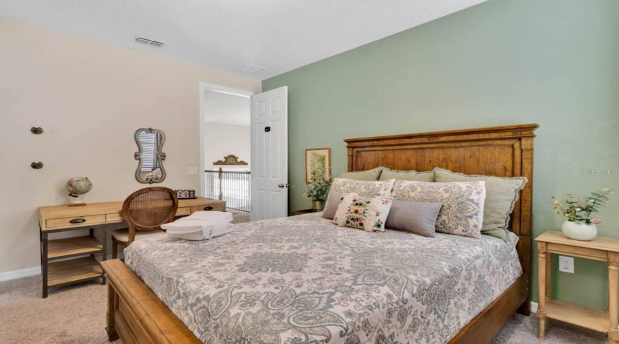 KISSIMMEE, Florida 34747, 6 Bedrooms Bedrooms, ,4 BathroomsBathrooms,Residential,For Sale,SAWYER PALM,0,MFRO6340316