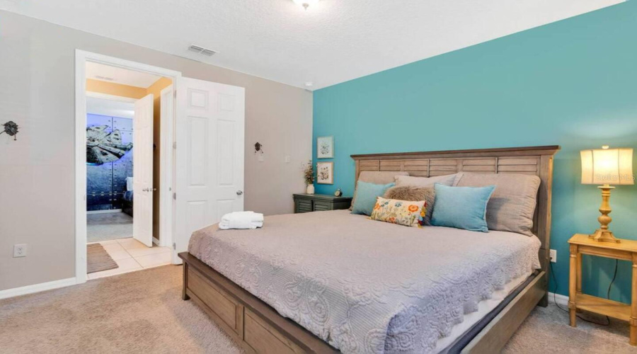 KISSIMMEE, Florida 34747, 6 Bedrooms Bedrooms, ,4 BathroomsBathrooms,Residential,For Sale,SAWYER PALM,0,MFRO6340316