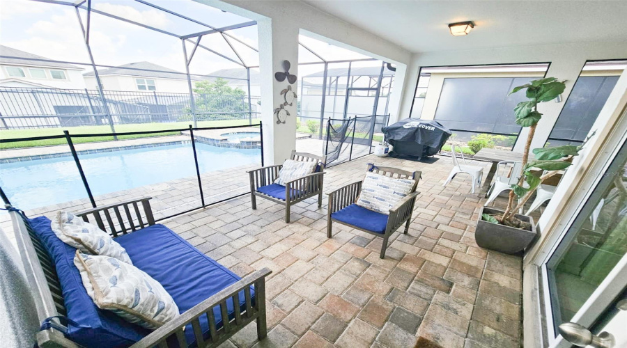 KISSIMMEE, Florida 34747, 6 Bedrooms Bedrooms, ,4 BathroomsBathrooms,Residential,For Sale,SAWYER PALM,0,MFRO6340316