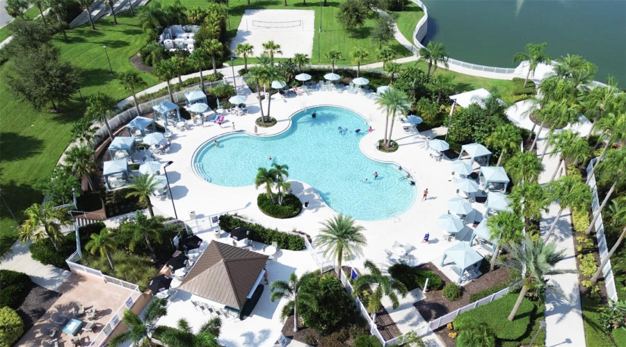 KISSIMMEE, Florida 34747, 6 Bedrooms Bedrooms, ,4 BathroomsBathrooms,Residential,For Sale,SAWYER PALM,0,MFRO6340316