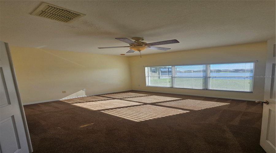 KISSIMMEE, Florida 34746, 3 Bedrooms Bedrooms, ,2 BathroomsBathrooms,Residential,For Sale,VALLEYVIEW,0,MFRS5133999