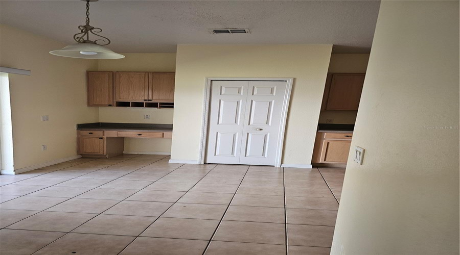 KISSIMMEE, Florida 34746, 3 Bedrooms Bedrooms, ,2 BathroomsBathrooms,Residential,For Sale,VALLEYVIEW,0,MFRS5133999