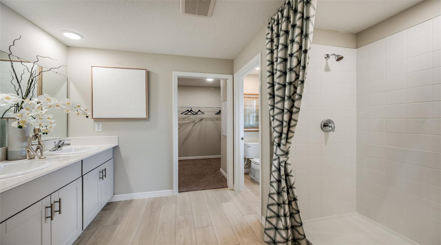 model home/virtually staged