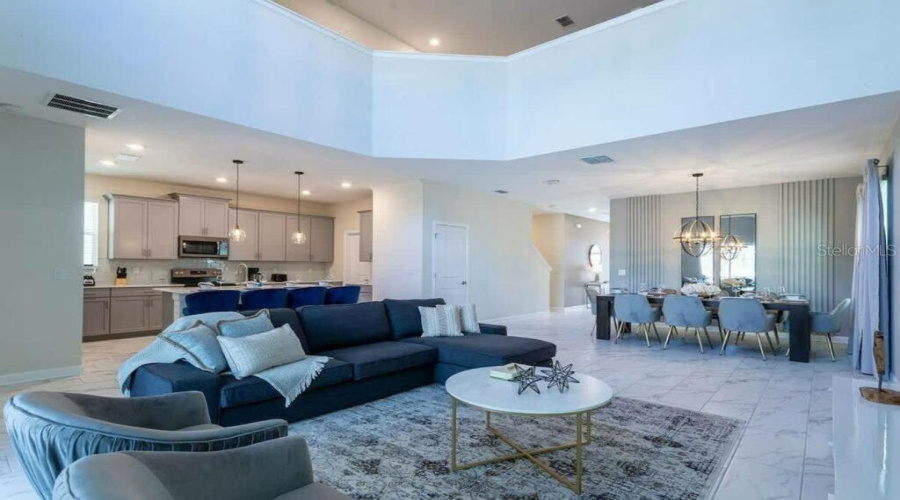 DAVENPORT, Florida 33896, 5 Bedrooms Bedrooms, ,5 BathroomsBathrooms,Residential,For Sale,BACKSWING,0,MFRS5134068