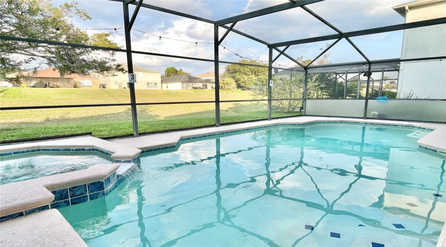 DAVENPORT, Florida 33897, 4 Bedrooms Bedrooms, ,2 BathroomsBathrooms,Residential,For Sale,CANNA,0,MFRS5134031