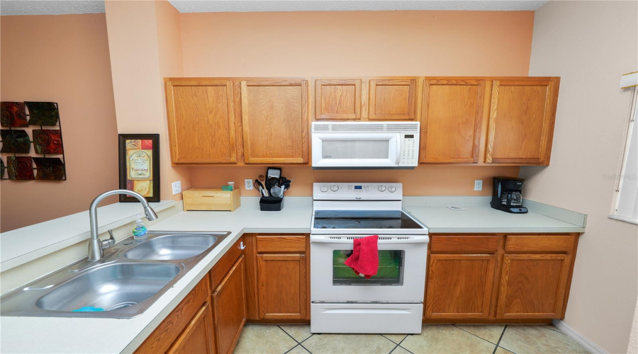 KISSIMMEE, Florida 34747, 3 Bedrooms Bedrooms, ,2 BathroomsBathrooms,Residential,For Sale,CRYSTAL COVE,0,MFRL4955648