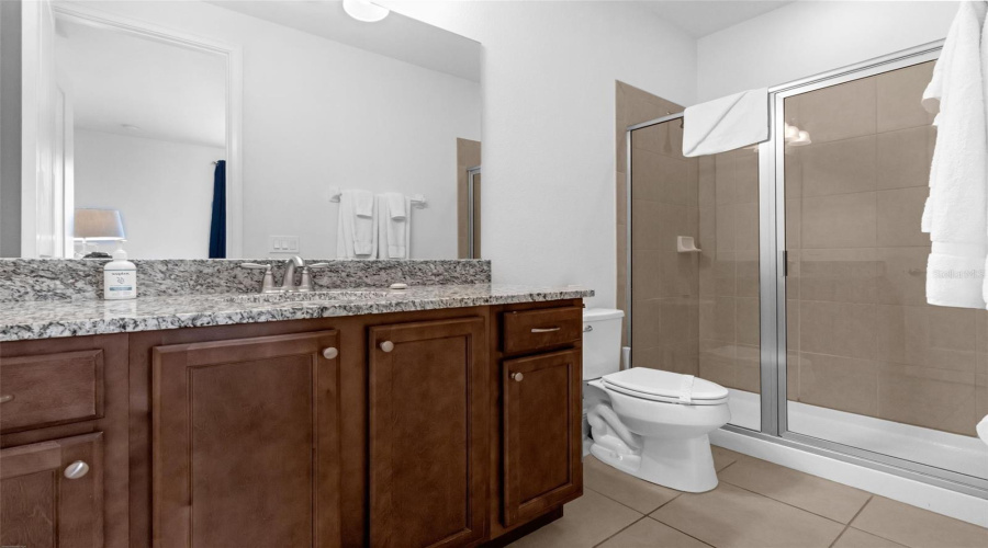 KISSIMMEE, Florida 34747, 6 Bedrooms Bedrooms, ,6 BathroomsBathrooms,Residential,For Sale,MARKER,0,MFRO6337951