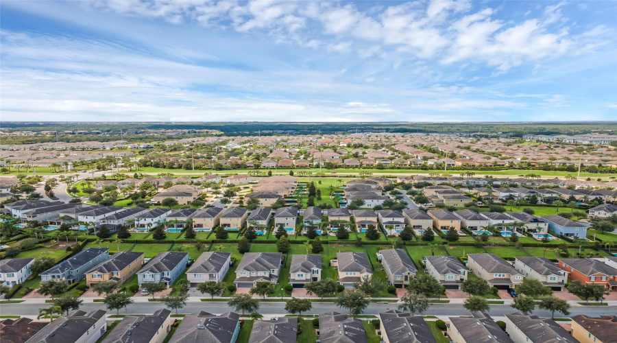 KISSIMMEE, Florida 34747, 6 Bedrooms Bedrooms, ,6 BathroomsBathrooms,Residential,For Sale,MARKER,0,MFRO6337951