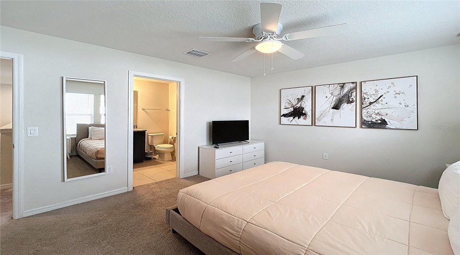 Upstairs Ensuite