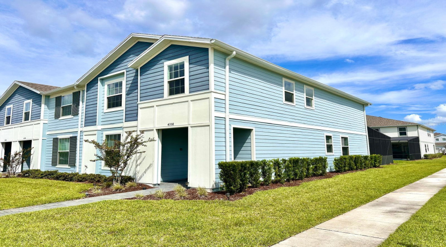 DAVENPORT, Florida 33897, 5 Bedrooms Bedrooms, ,4 BathroomsBathrooms,Residential,For Sale,LANA,0,MFRO6341623