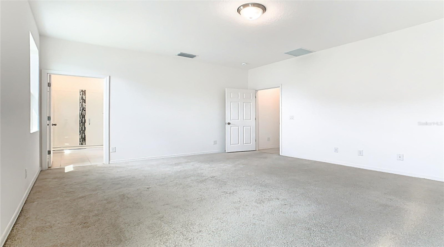 DAVENPORT, Florida 33837, 4 Bedrooms Bedrooms, ,3 BathroomsBathrooms,Residential,For Sale,TISONE,0,MFRO6341791