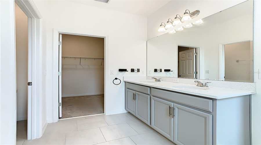DAVENPORT, Florida 33837, 4 Bedrooms Bedrooms, ,3 BathroomsBathrooms,Residential,For Sale,TISONE,0,MFRO6341791