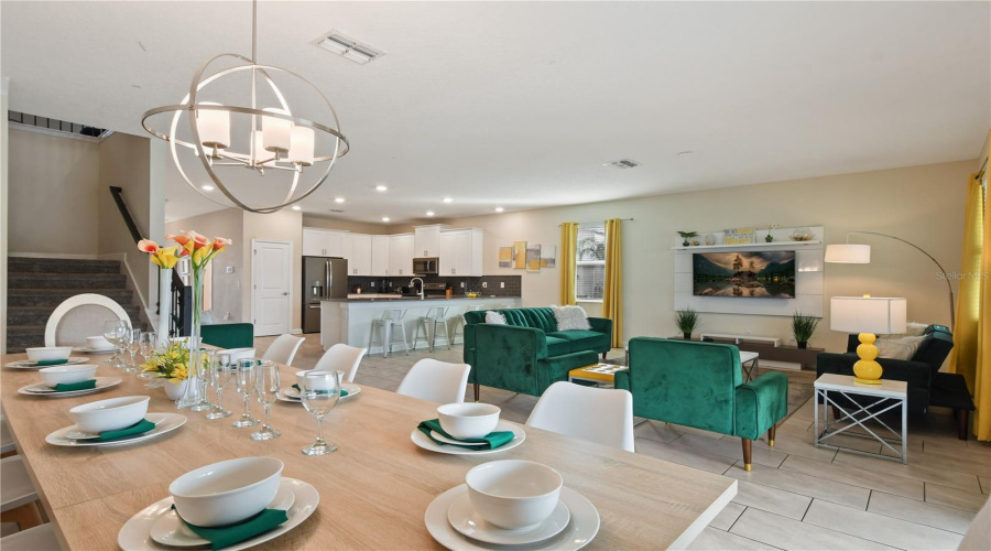 DAVENPORT, Florida 33896, 8 Bedrooms Bedrooms, ,5 BathroomsBathrooms,Residential,For Sale,CABOT CLIFFS,0,MFRO6207058