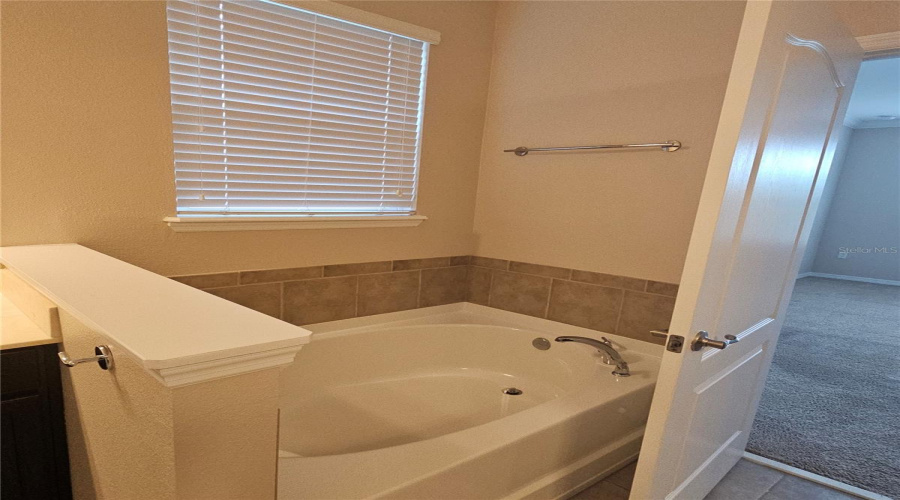 KISSIMMEE, Florida 34746, 3 Bedrooms Bedrooms, ,3 BathroomsBathrooms,Residential,For Sale,COMMANDER,0,MFRS5123632