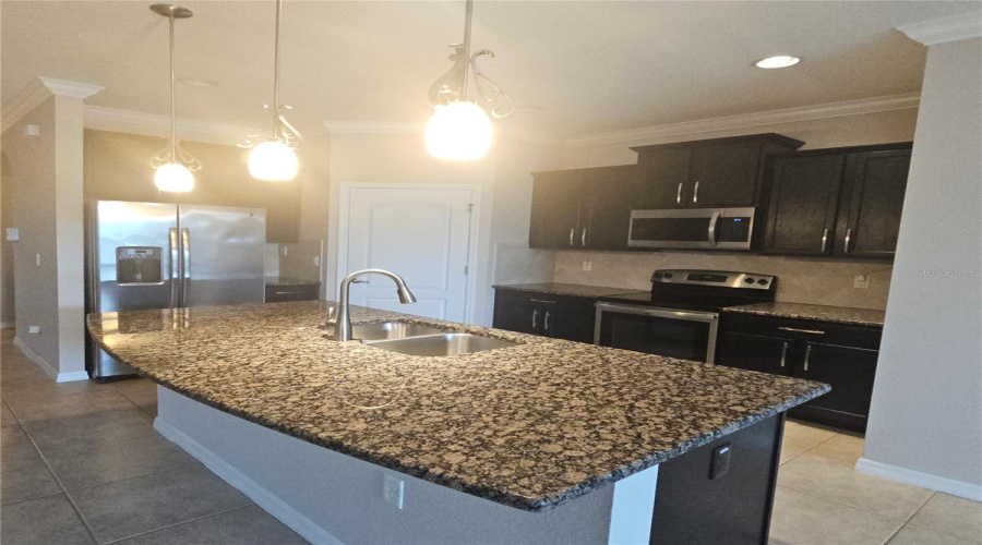 KISSIMMEE, Florida 34746, 3 Bedrooms Bedrooms, ,3 BathroomsBathrooms,Residential,For Sale,COMMANDER,0,MFRS5123632
