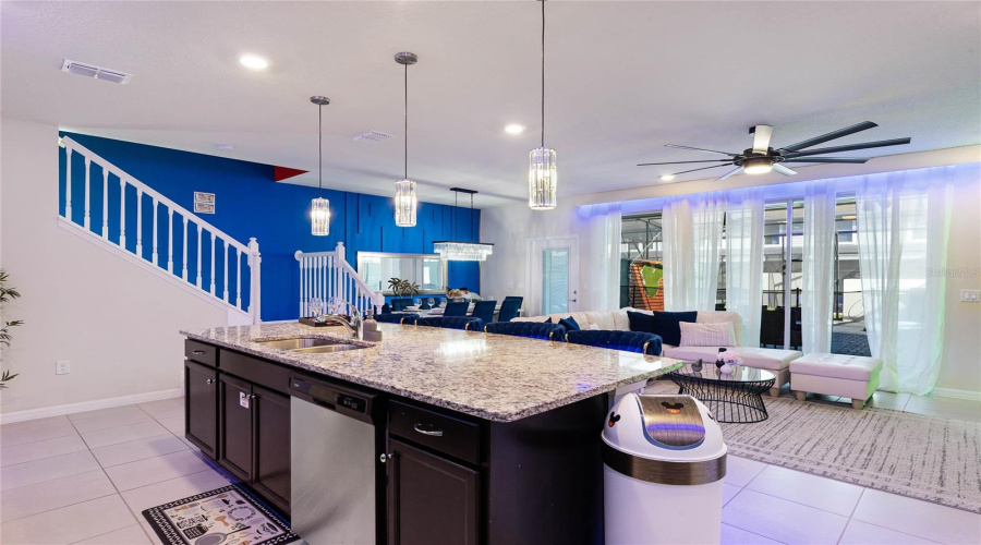 DAVENPORT, Florida 33897, 5 Bedrooms Bedrooms, ,4 BathroomsBathrooms,Residential,For Sale,LANA,0,MFRO6292267