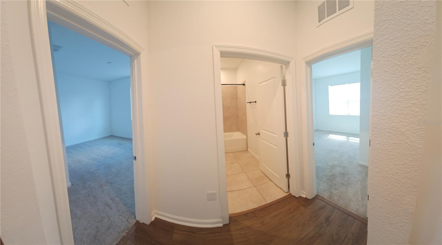 KISSIMMEE, Florida 34747, 4 Bedrooms Bedrooms, ,3 BathroomsBathrooms,Residential,For Sale,LAKESHORE BREEZE,0,MFRO6307440