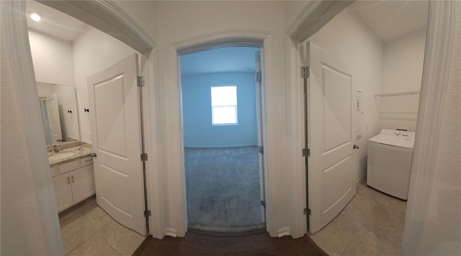 KISSIMMEE, Florida 34747, 4 Bedrooms Bedrooms, ,3 BathroomsBathrooms,Residential,For Sale,LAKESHORE BREEZE,0,MFRO6307440