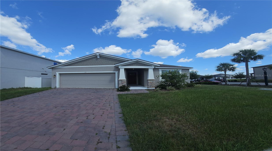 KISSIMMEE, Florida 34747, 4 Bedrooms Bedrooms, ,3 BathroomsBathrooms,Residential,For Sale,LAKESHORE BREEZE,0,MFRO6307440