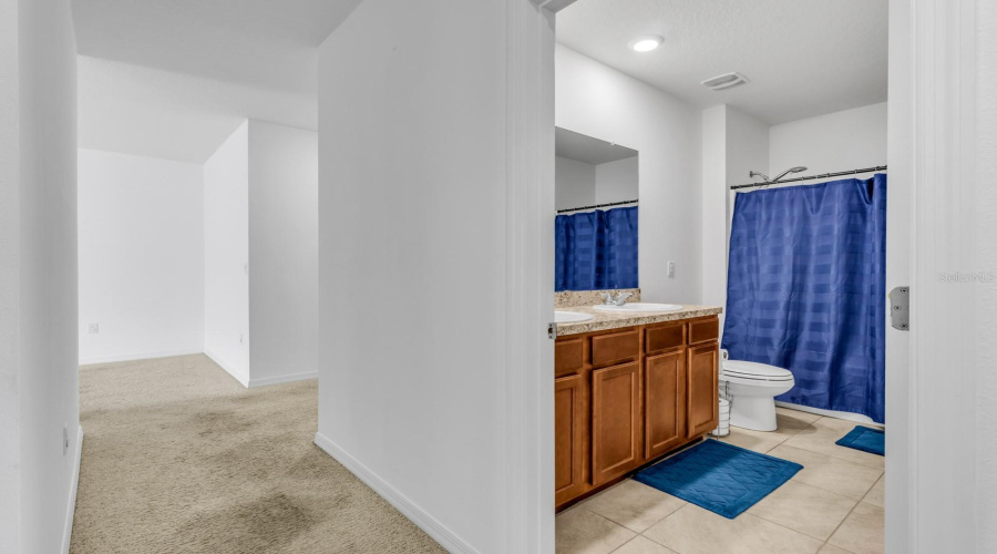 DAVENPORT, Florida 33837, 5 Bedrooms Bedrooms, ,3 BathroomsBathrooms,Residential,For Sale,BROOKLET,0,MFRS5133688