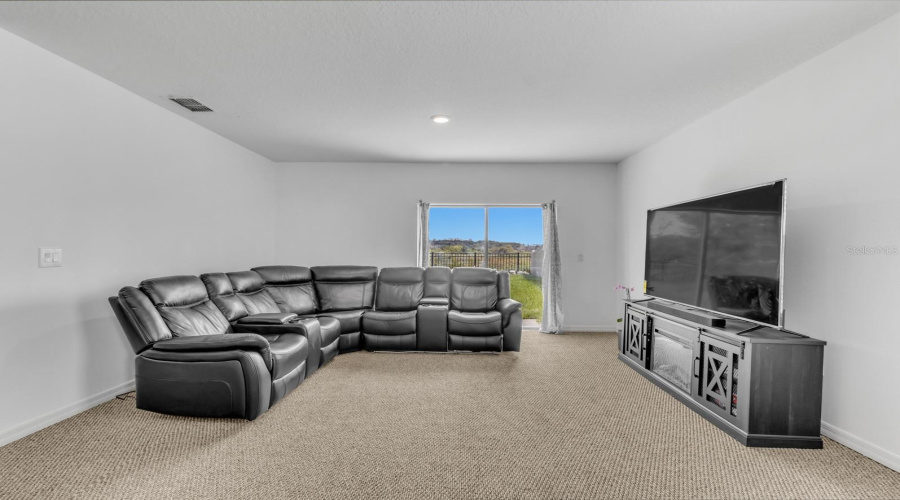 DAVENPORT, Florida 33837, 5 Bedrooms Bedrooms, ,3 BathroomsBathrooms,Residential,For Sale,BROOKLET,0,MFRS5133688