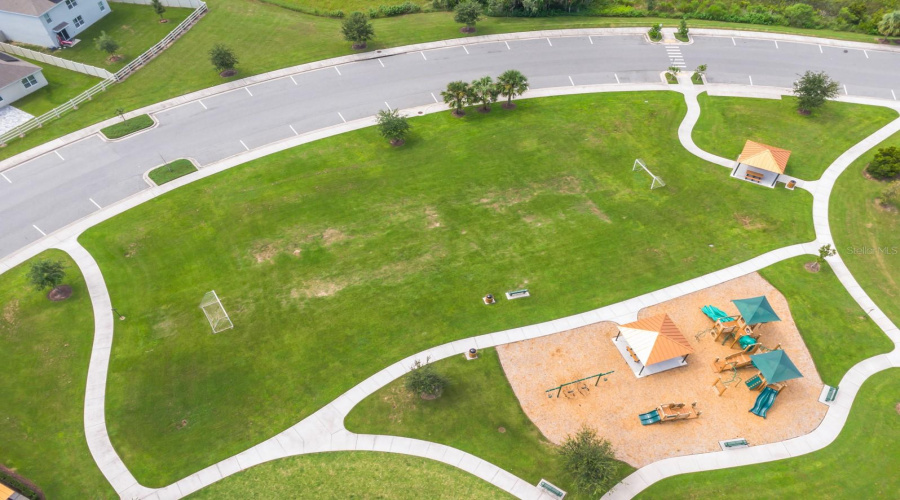 DAVENPORT, Florida 33837, 5 Bedrooms Bedrooms, ,3 BathroomsBathrooms,Residential,For Sale,BROOKLET,0,MFRS5133688