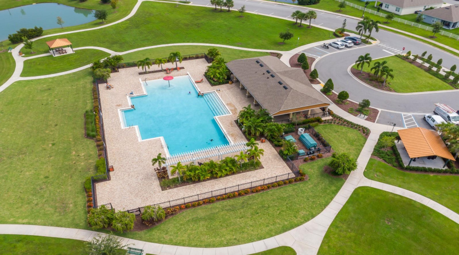 DAVENPORT, Florida 33837, 5 Bedrooms Bedrooms, ,3 BathroomsBathrooms,Residential,For Sale,BROOKLET,0,MFRS5133688