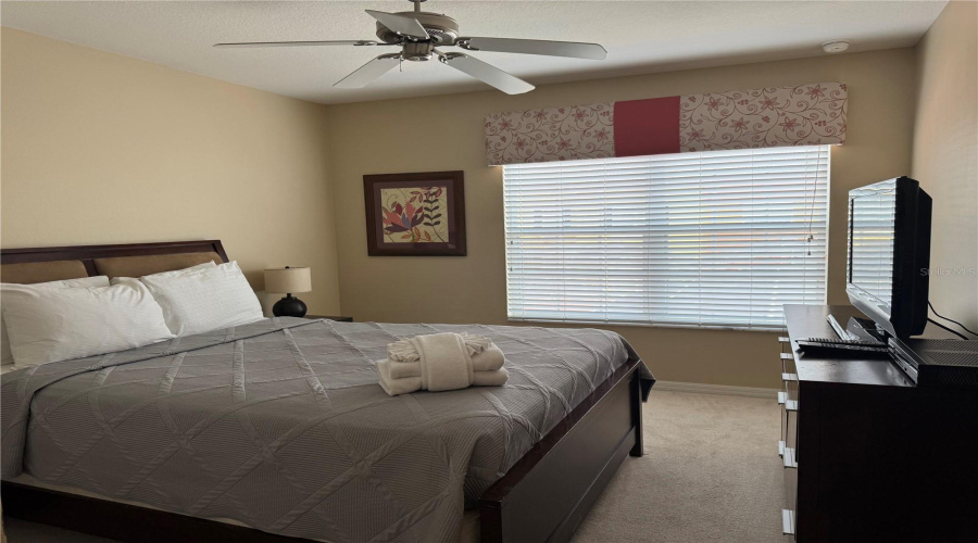 KISSIMMEE, Florida 34747, 4 Bedrooms Bedrooms, ,3 BathroomsBathrooms,Residential,For Sale,CANDY PALM,0,MFRS5133997