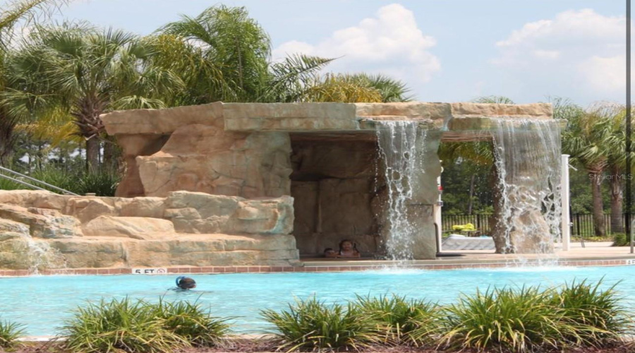 KISSIMMEE, Florida 34747, 4 Bedrooms Bedrooms, ,3 BathroomsBathrooms,Residential,For Sale,CANDY PALM,0,MFRS5133997