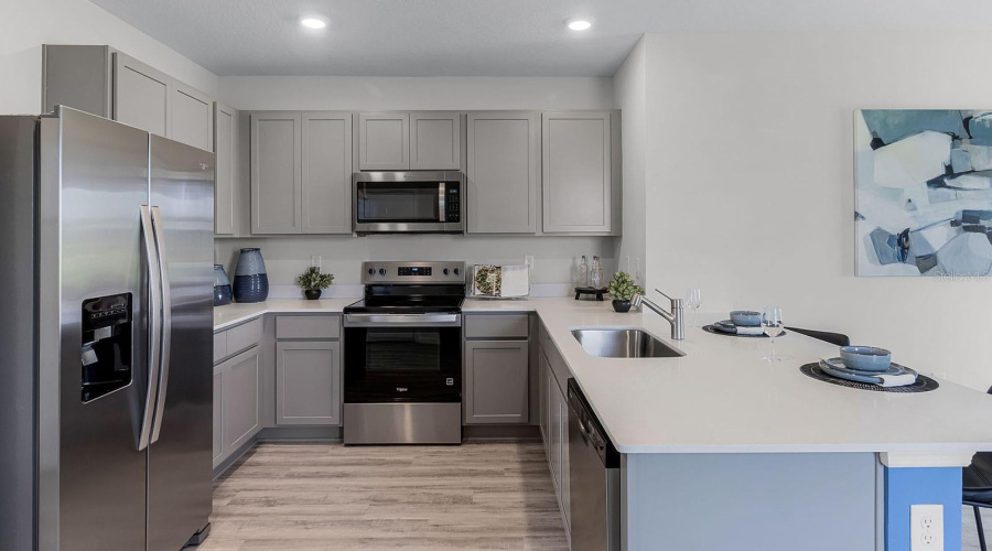 DAVENPORT, Florida 33837, 3 Bedrooms Bedrooms, ,2 BathroomsBathrooms,Residential,For Sale,POINT SUR,0,MFRO6342020