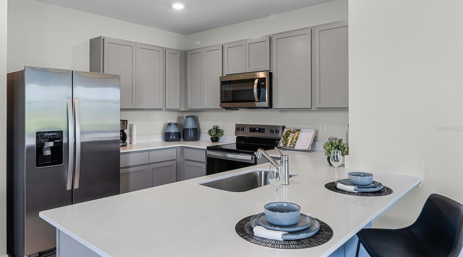 DAVENPORT, Florida 33837, 3 Bedrooms Bedrooms, ,2 BathroomsBathrooms,Residential,For Sale,POINT SUR,0,MFRO6342020